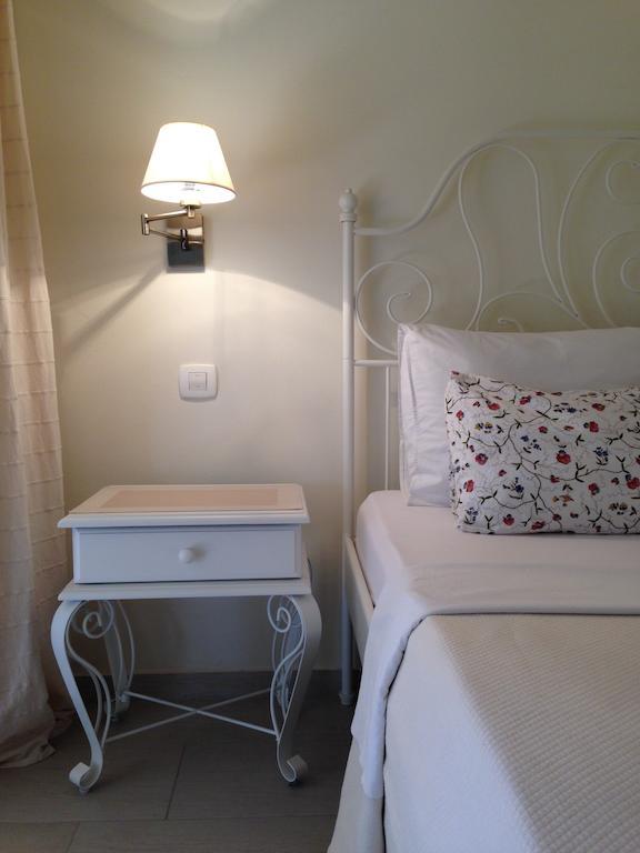 Guest House Sea Breeze Sveti Stefan Pokoj fotografie